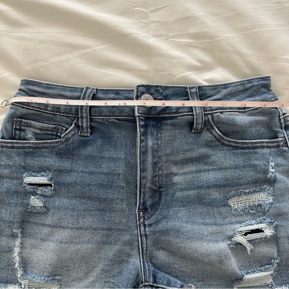 Distressed Denim Shorts - Picture 5 of 9